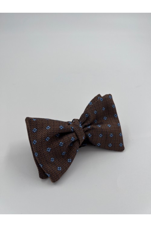 MEN BOW TIE BROWN WITH BLUE PRINTS BT06