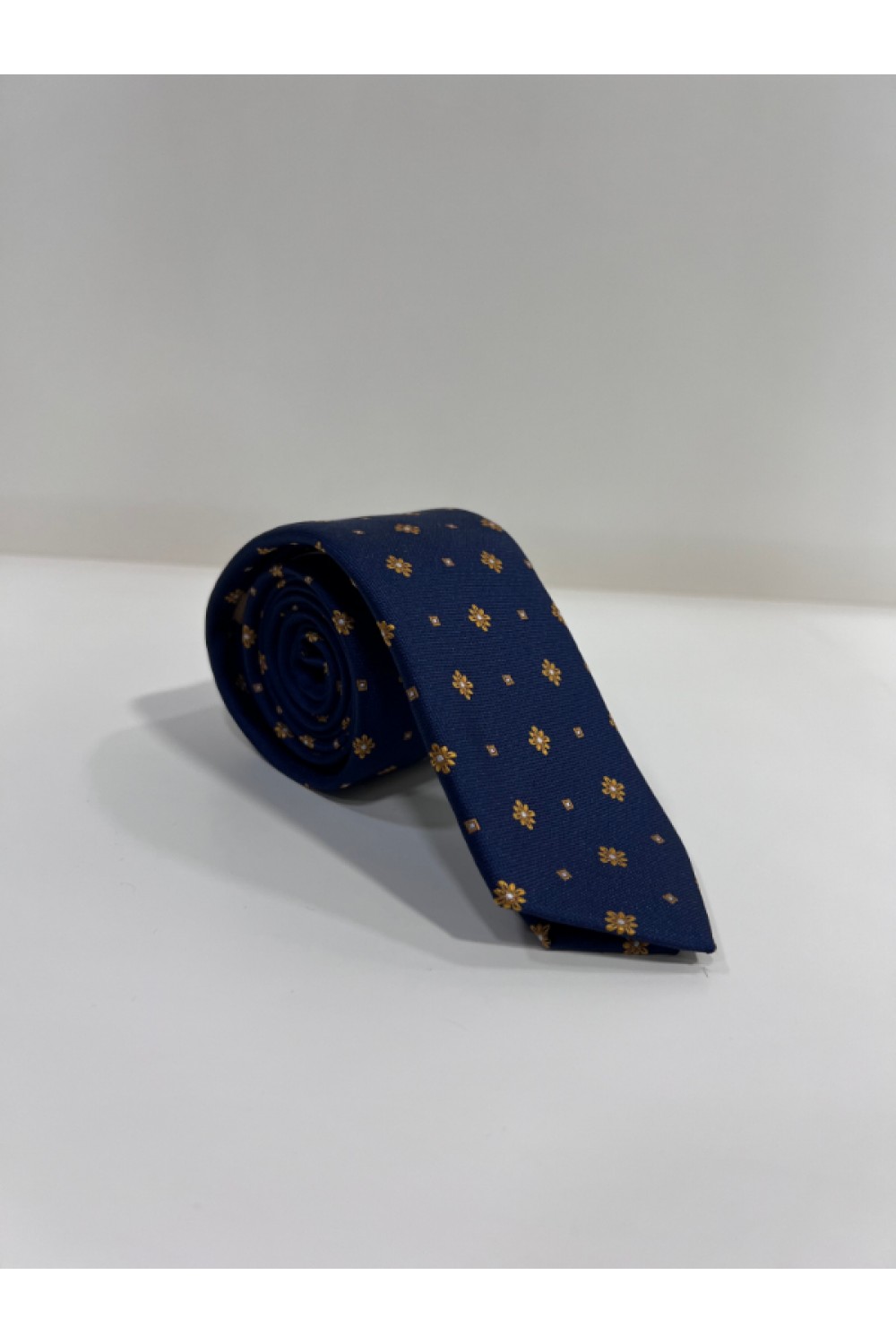MEN TIE DARK BLUE-YELLOW PRINTS SP33