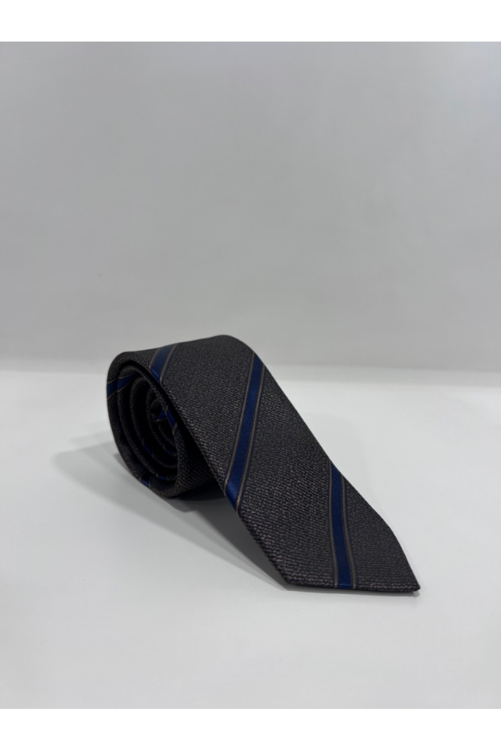 MEN TIE BROWN WITH DARK BLUE STRIPES SP73