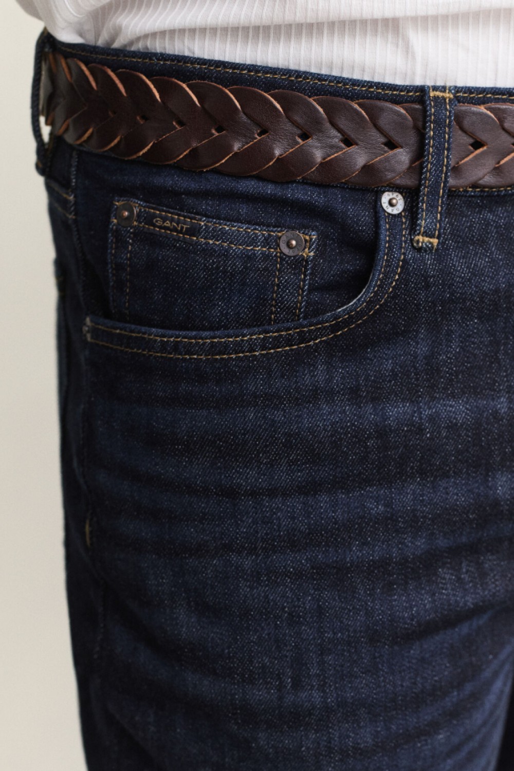 GANT SLIM JEANS BROKEN IN DARK BLUE 1000010-962