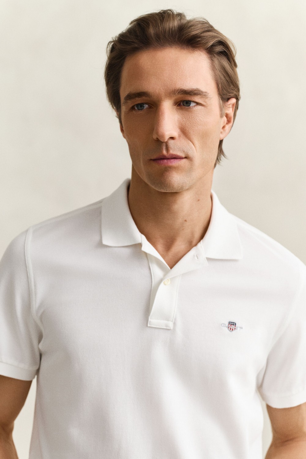 GANT REGULAR FIT SHIELD PIQUE POLO SHIRT WHITE 2210-110
