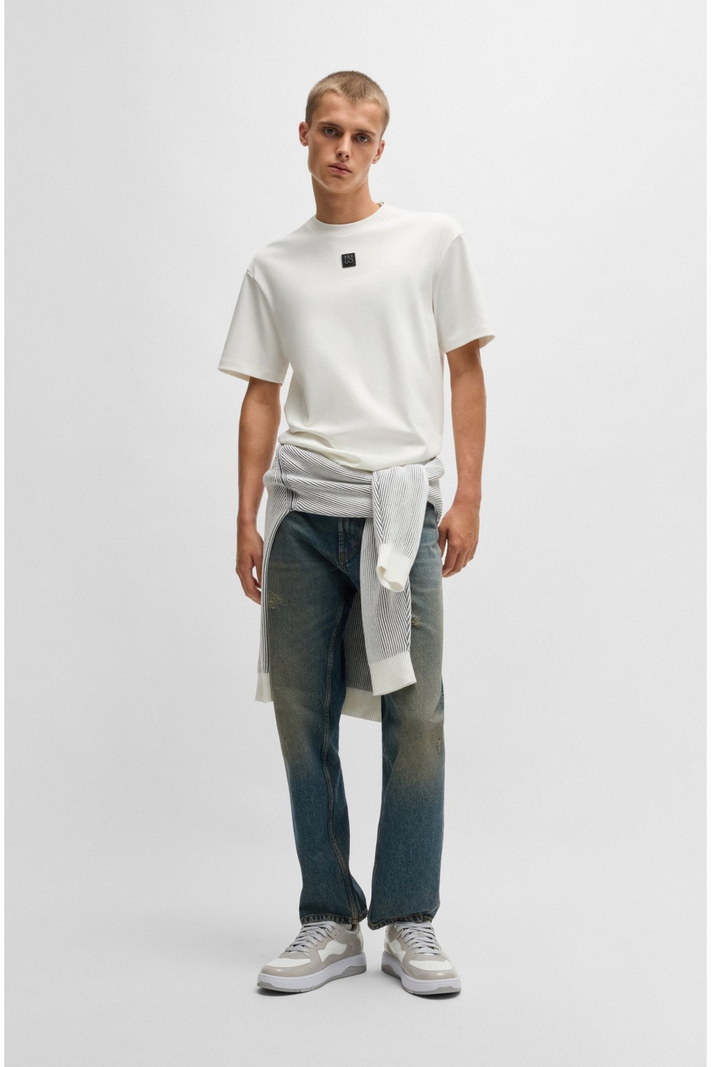 HUGO INTERLOCK COTTON REGULAR FIT T-SHIRT WITH STACKED LOGO WHITE 50505201-103