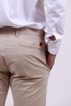 HUGO DAVID222D SLIM FIT CHINO IN STRETCH-COTTON GABARDINE BEIGE 50468314-264