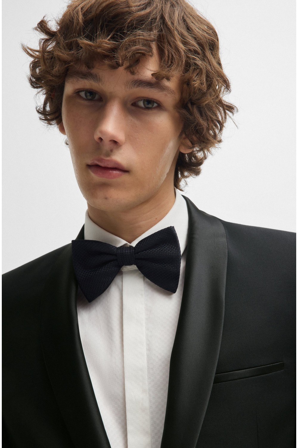 HUGO SUIT SLIM FIT ART224E1X BLACK 50476333-001