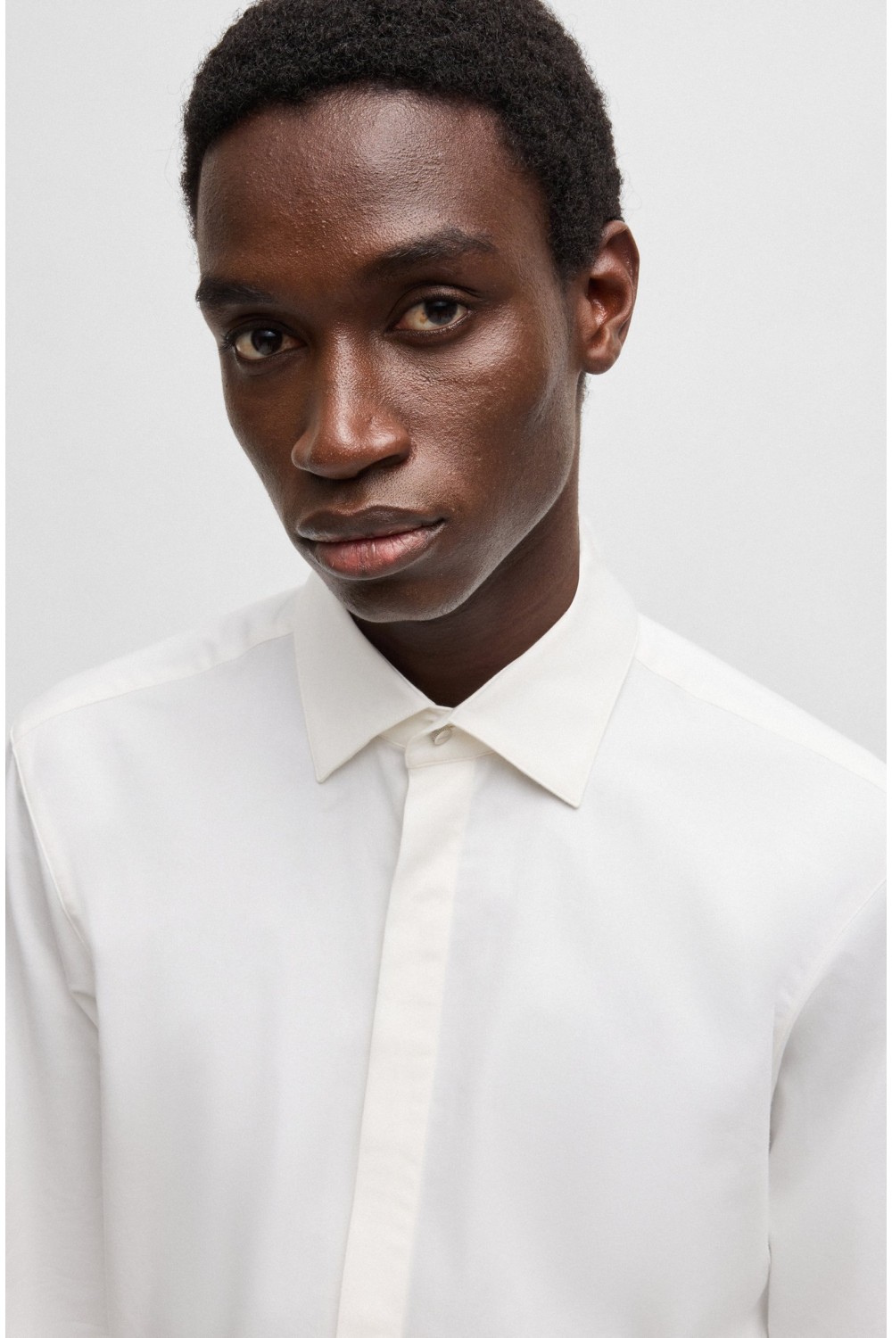 HUGO MODERN FIT COTTON SATEN SHIRT WHITE 50539717-199