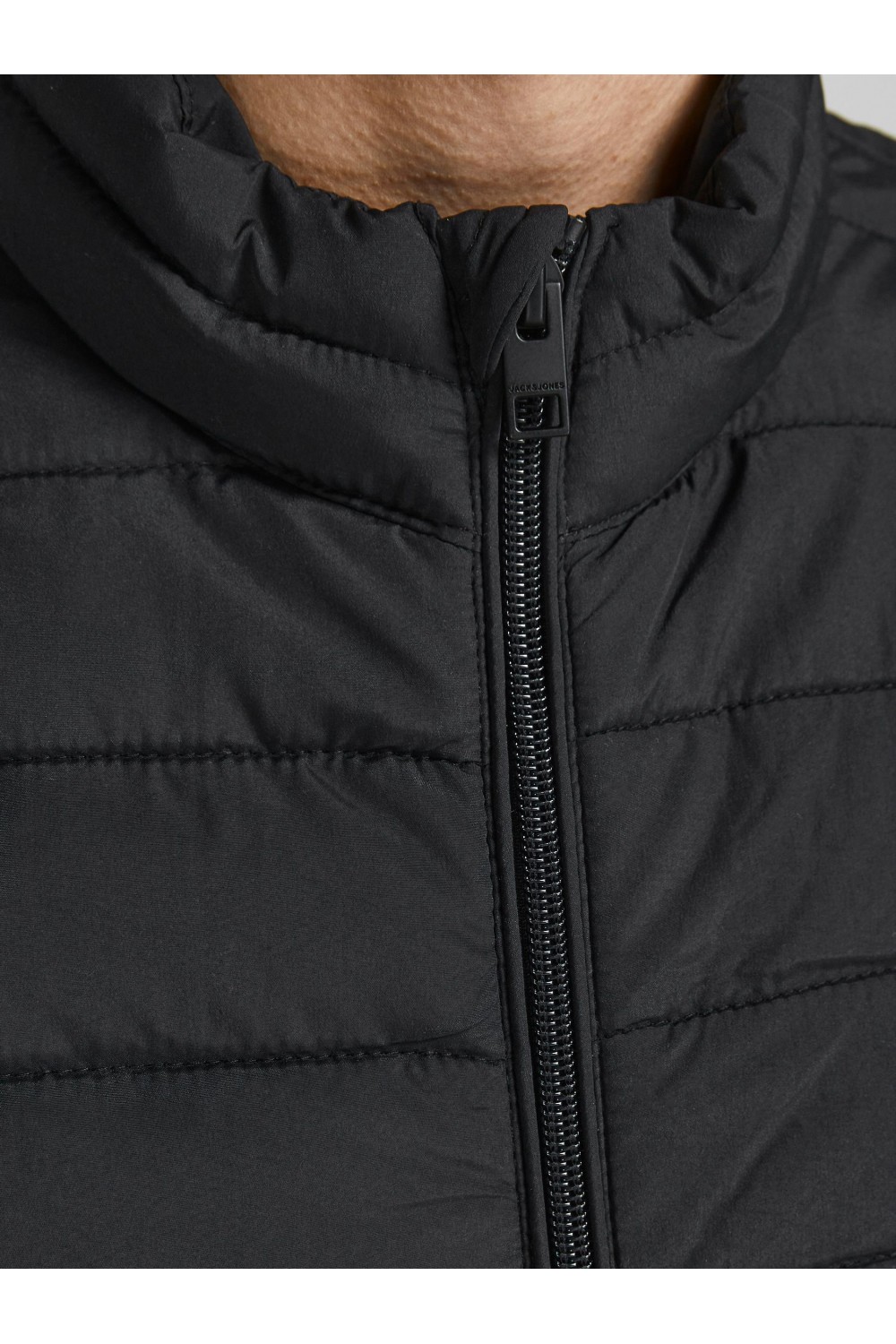 JACK&JONES JJERECYCLE BODYWARMER NOOS BLACK 12211132