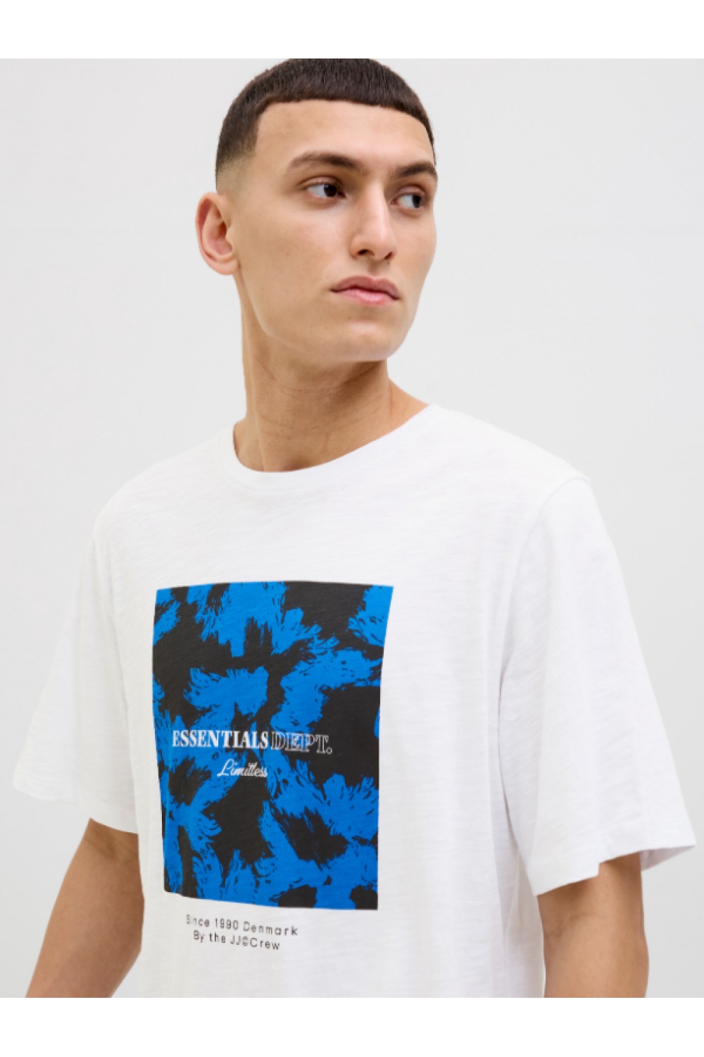 JACK & JONES JEFF MONOCHROME SHAPE TEE SS CREW NECK WHITE 12269274