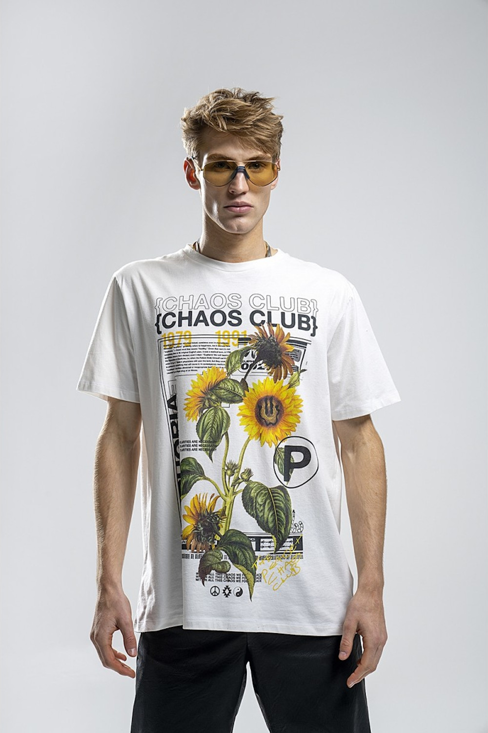 PEACE & CHAOS T-SHIRT CHAOS CLUB OFF WHITE SH21202A