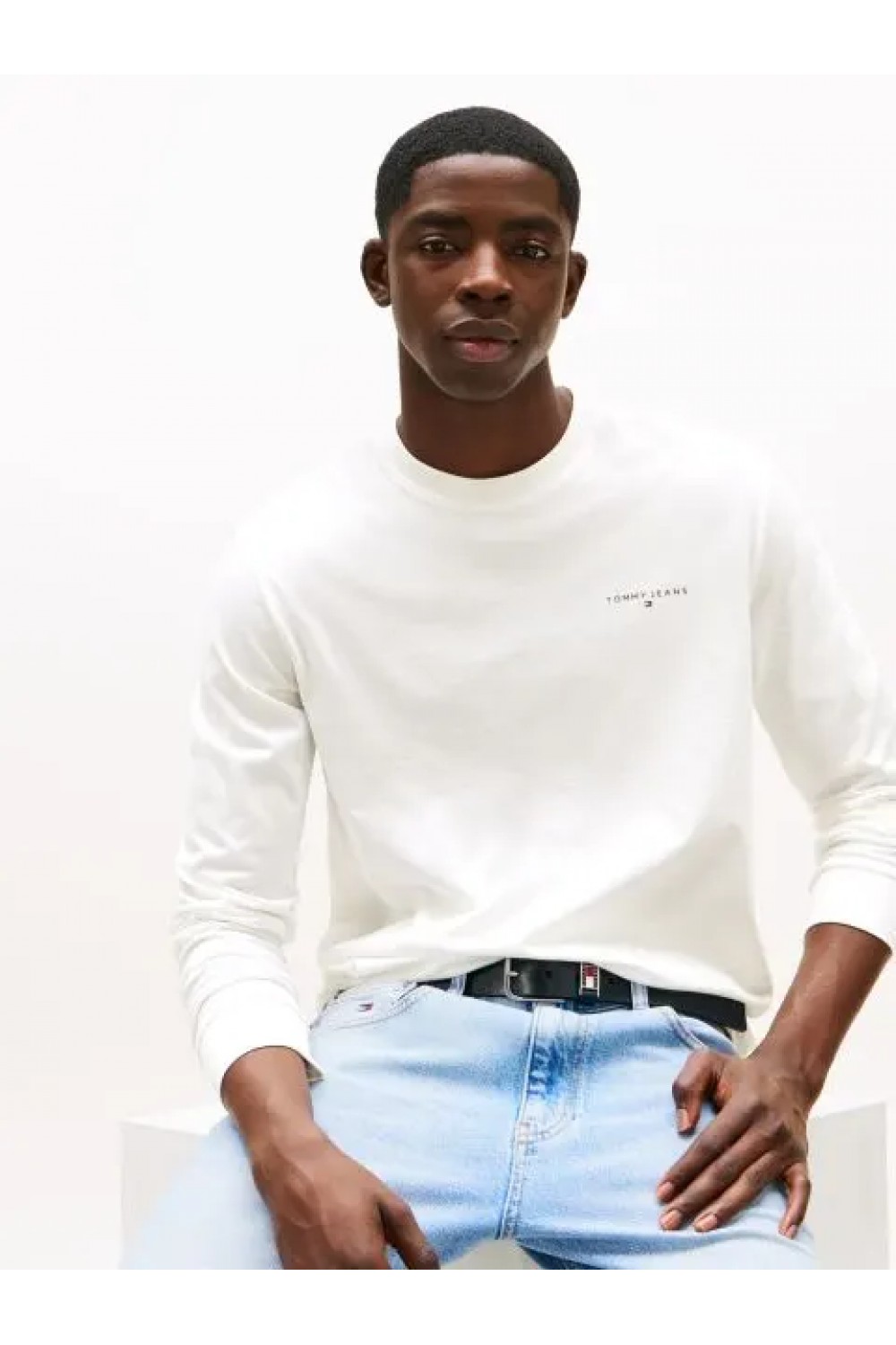 TOMMY HILFIGER TJM SLIM CHEST LINEAR LS TEE ECRU WHITE DM0DM21594-YBL