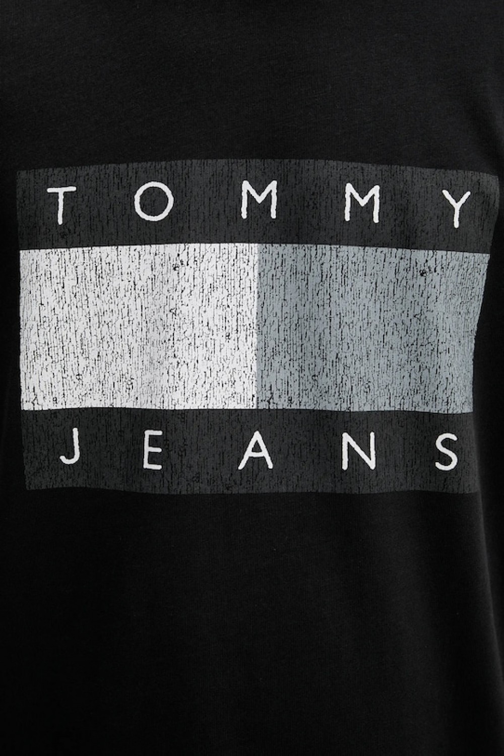 TOMMY HILFIGER T-SHIRT TJM 90S DISTRESSED FLAG TEE BLACK DM0DM22463-BDS