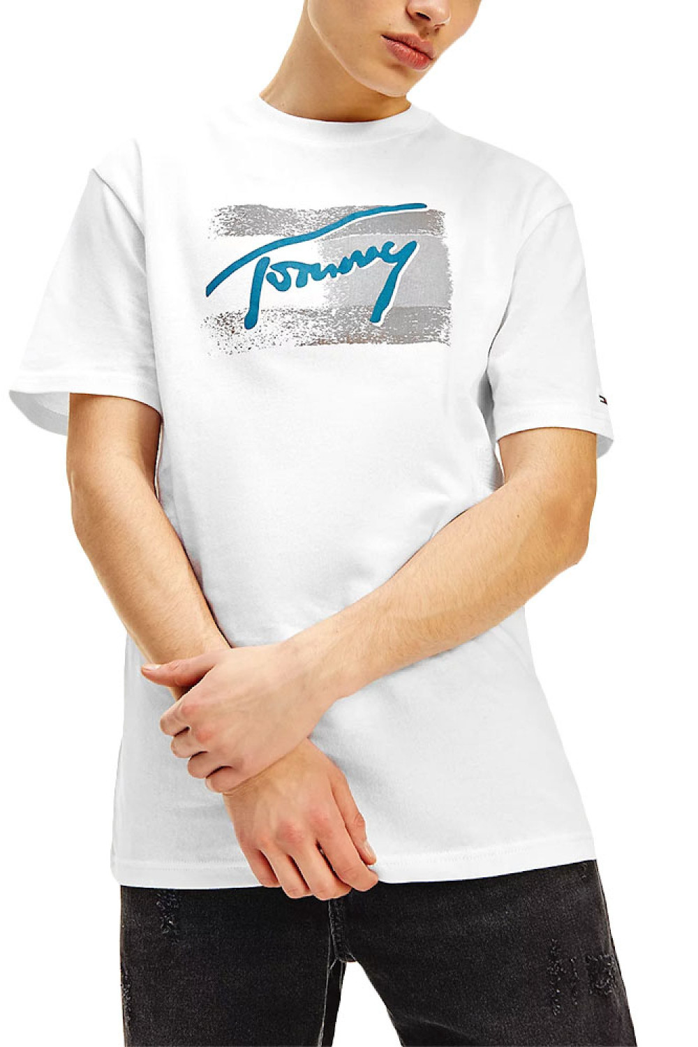 TOMMY HILFIGER TJM FADED FLAG SCRIPT TSHIRT WHITE DM0DM10224-YBR