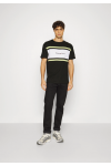 TOMMY HILFIGER TJM CLSC LINEAR CUT & SEW TEE BLACK DM0DM16313-BDS
