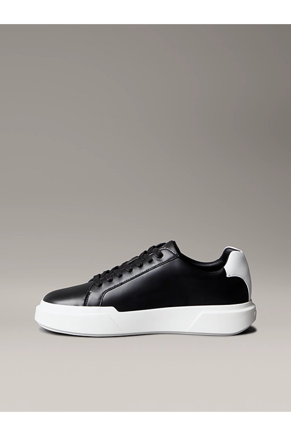 CALVIN KLEIN JEANS CHUNKY CUPSOLE LACE UP LEATHER BLACK-BRIGHT WHITE YM0YM01344-0GM