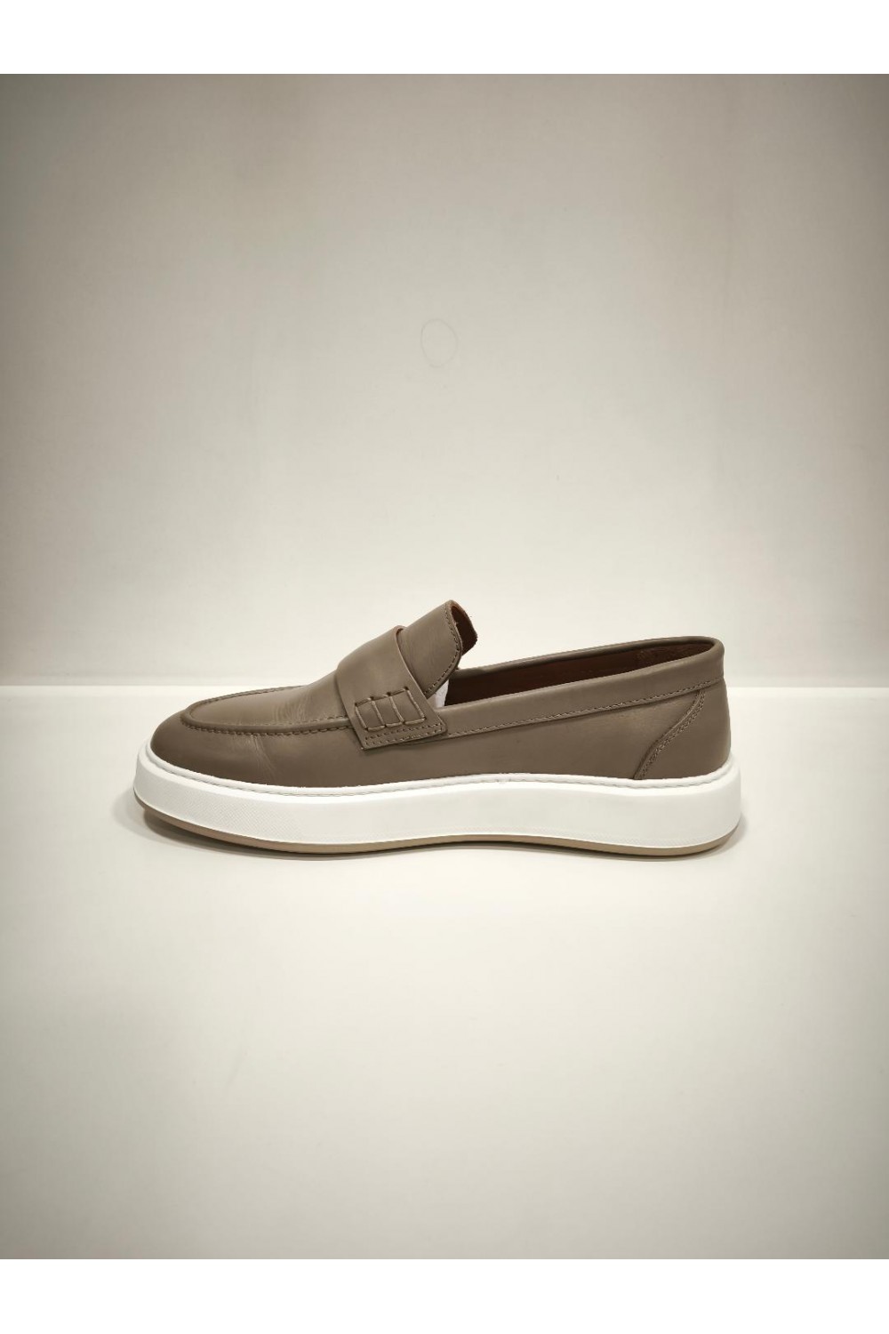 MEN LEATHER LOAFER PURO-WHITE SOLE 4442