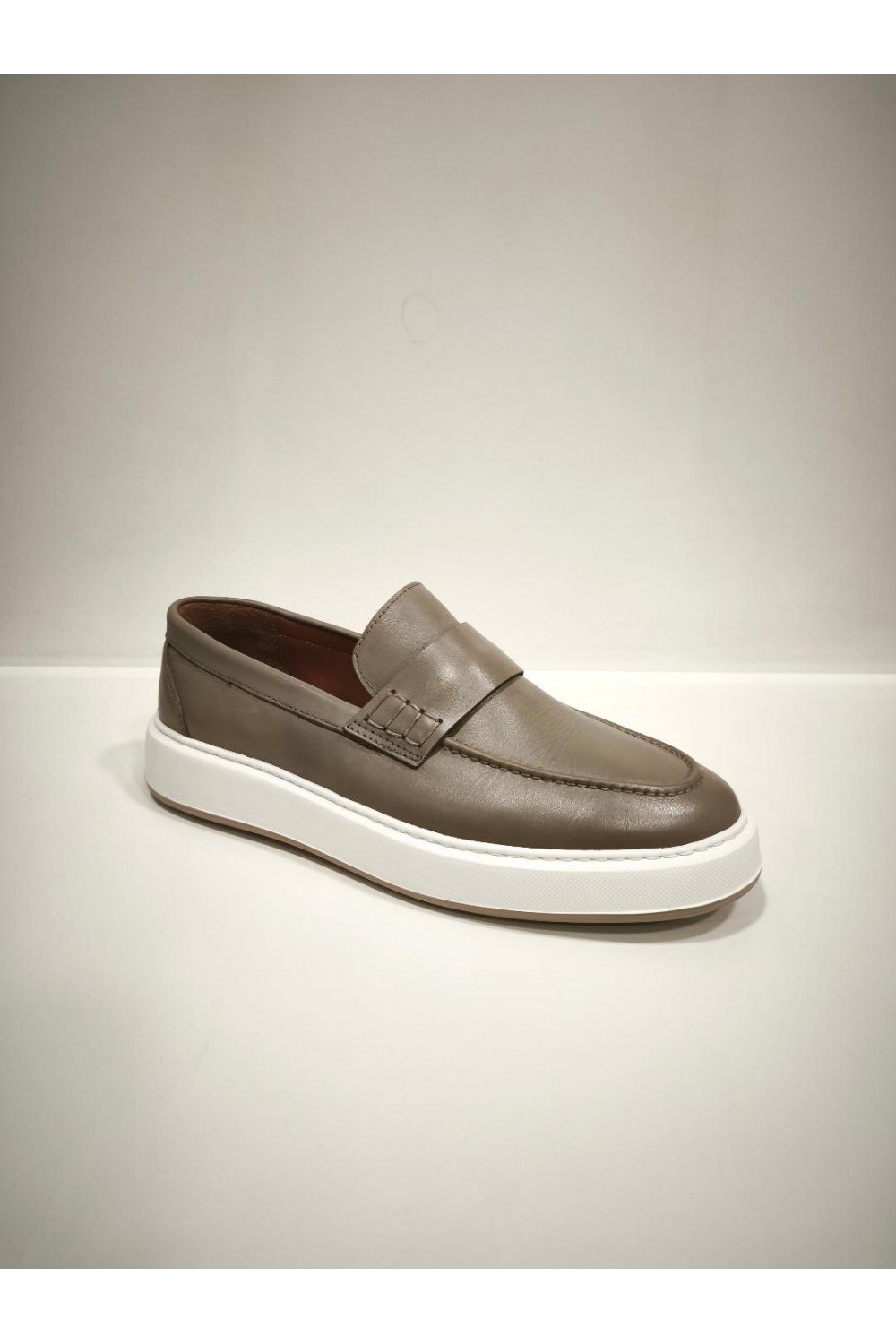 MEN LEATHER LOAFER PURO-WHITE SOLE 4442