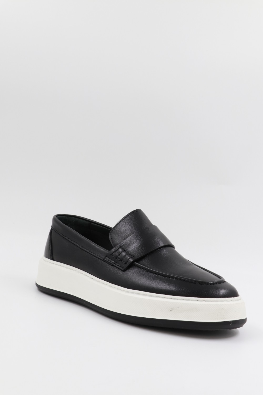 MEN LEATHER LOAFER BLACK-WHITE SOLE 4442