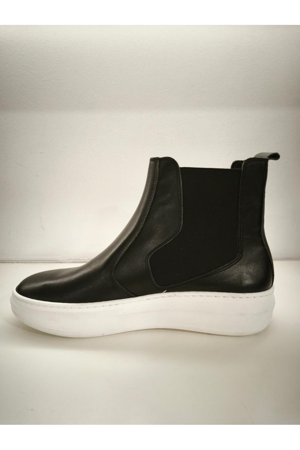 NICE STEP CHELSEA LEATHER BOOTS BLACK NS202