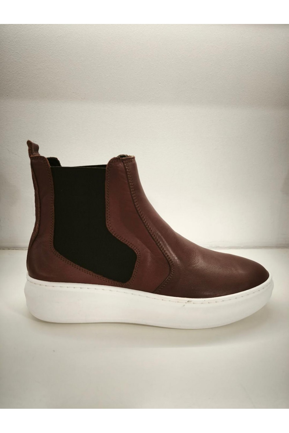 NICE STEP CHELSEA BOOTS BROWN NS202