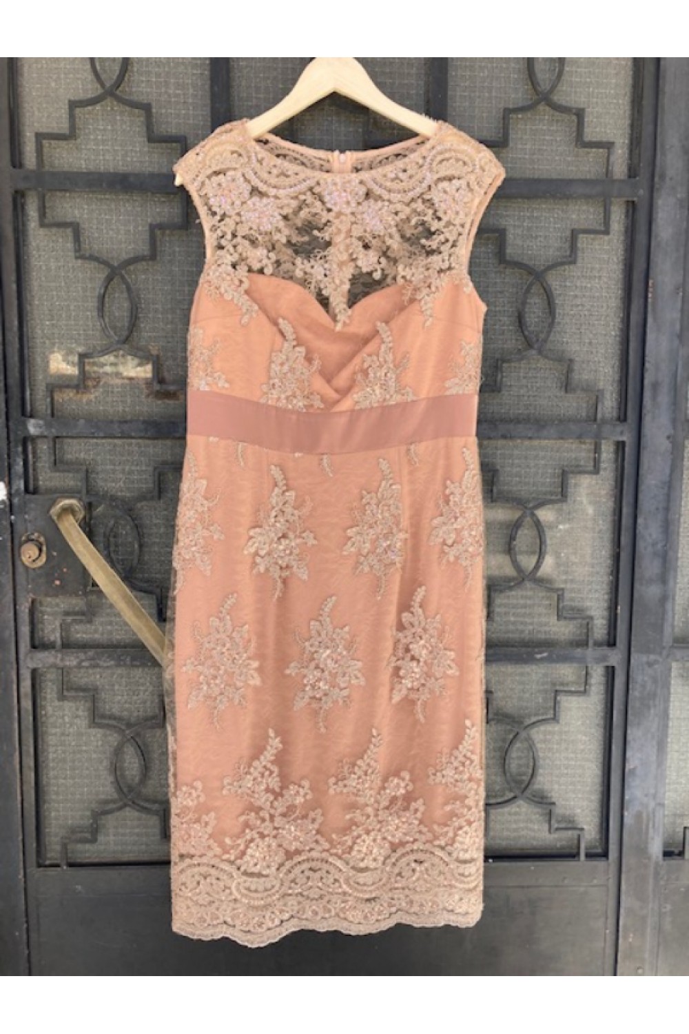 D&K FRAGOULIS DRESS BEIGE BE113
