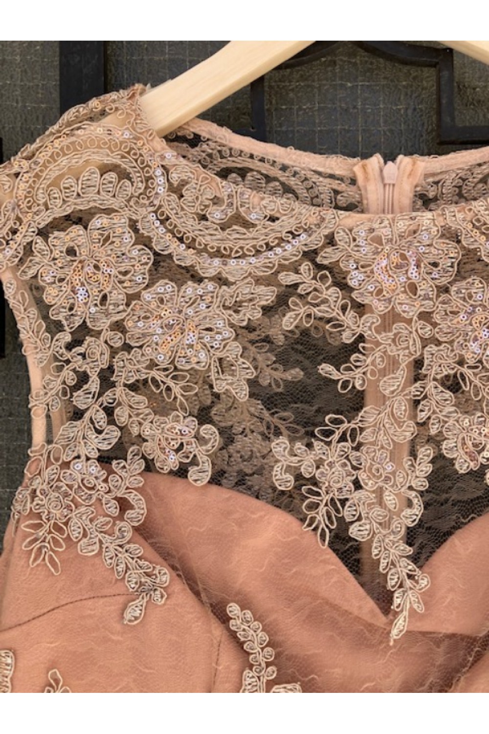 D&K FRAGOULIS DRESS BEIGE BE113