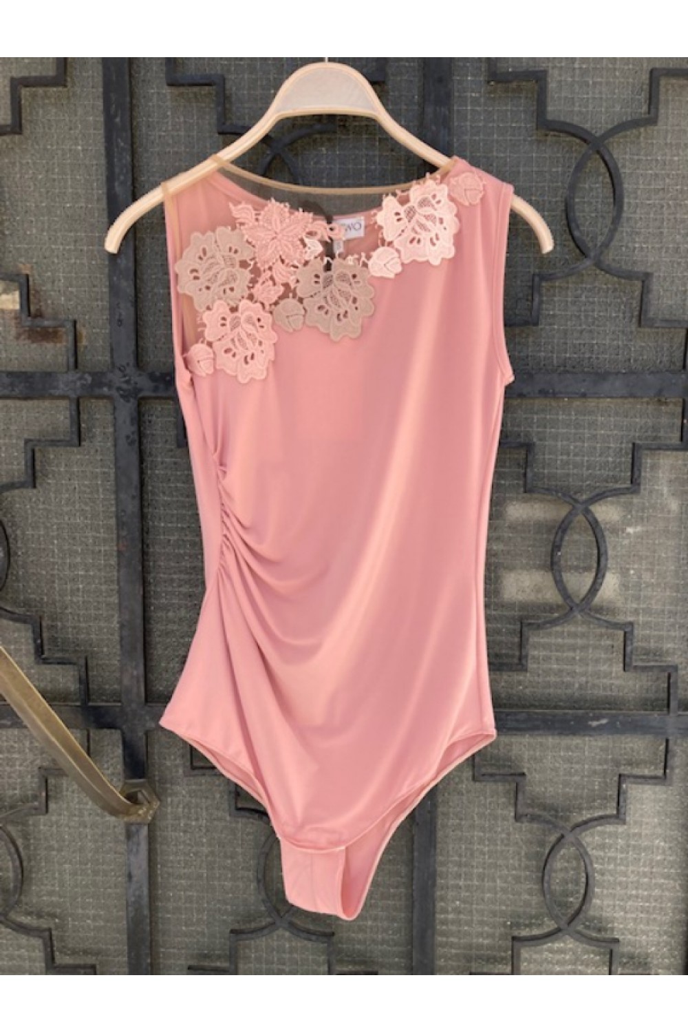 JULYTWO BODYSWIT BEIGE BE378