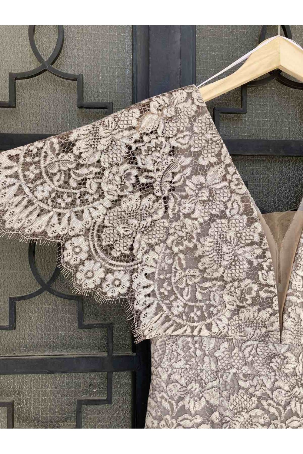 D&K FASHION  DRESS BEIGE BE151