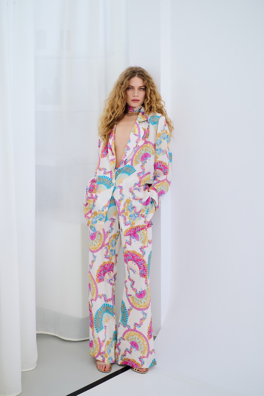 IRAIDA GOLDRAY WHITE SATIN CO ORD SET MULTICOLOUR 