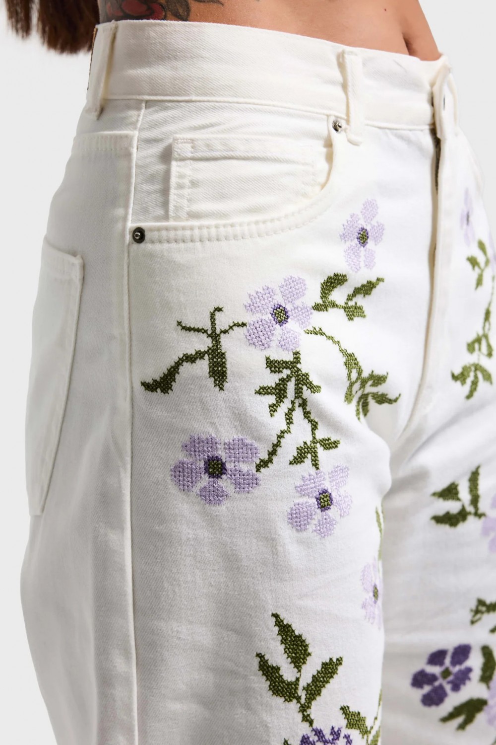 IT'S BASIC LOOSE FIT DENIM WITH PRINTS 4846-7S6-101