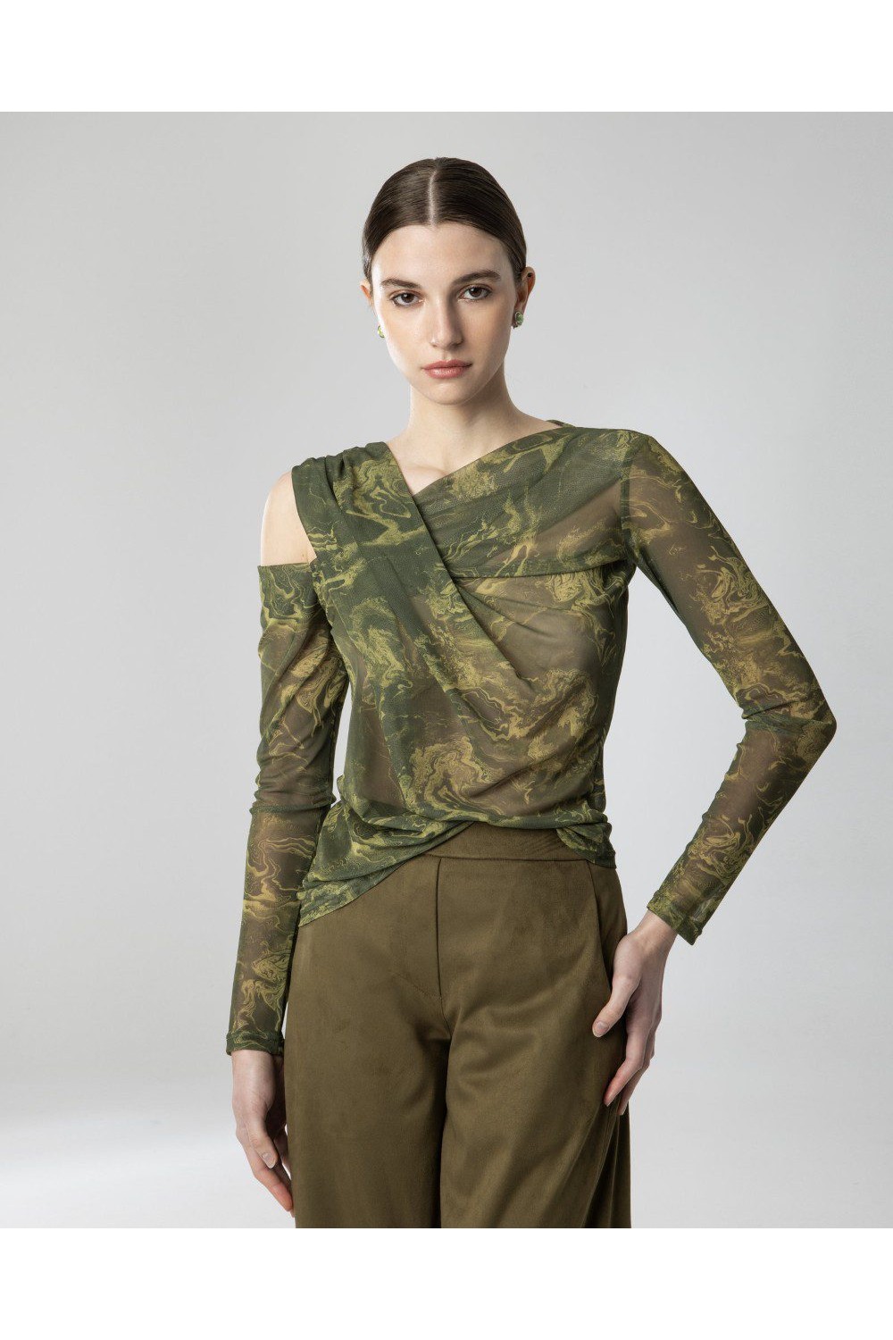 MOUTAKI WOMAN SATEN BLOUSE GREEN 26.01.120