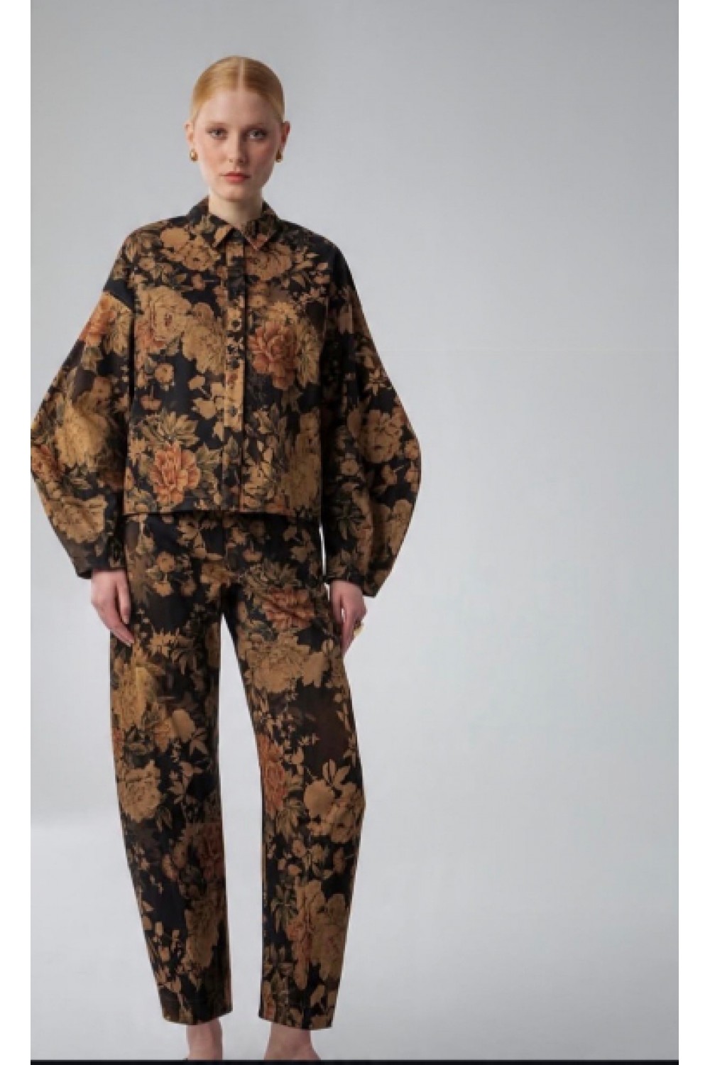 MOUTAKI WOMAN SET SHIRT AND PANTS BROWN 26.09.104