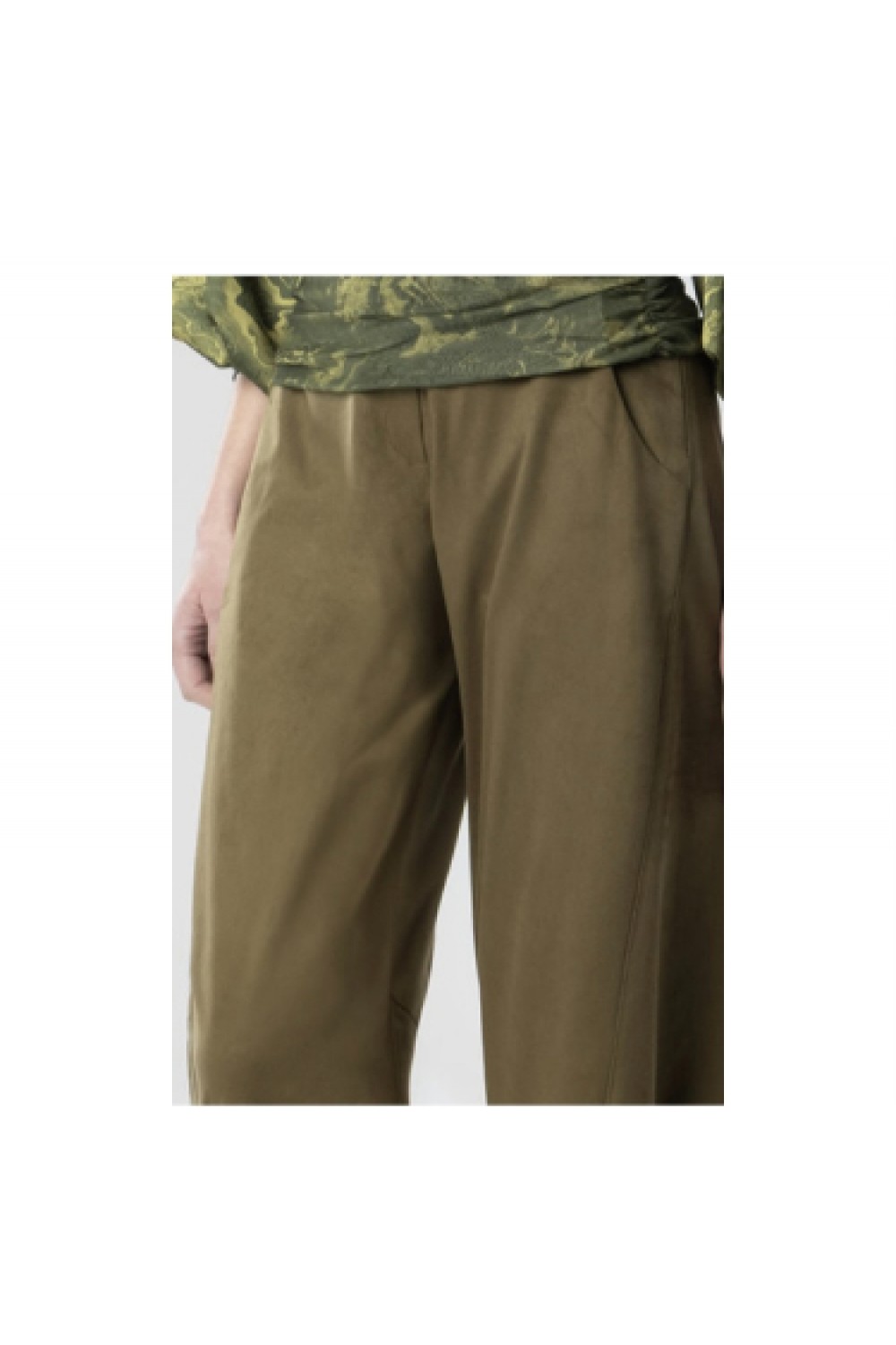 MOUTAKI WOMAN PANTS OLIVE 26.03.107