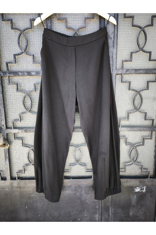 MOUTAKI WOMAN PANTS BLACK 26.03.143