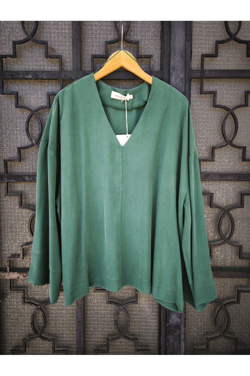 MOUTAKI WOMAN BLOUSE V-NECK GREEN 26.01.106
