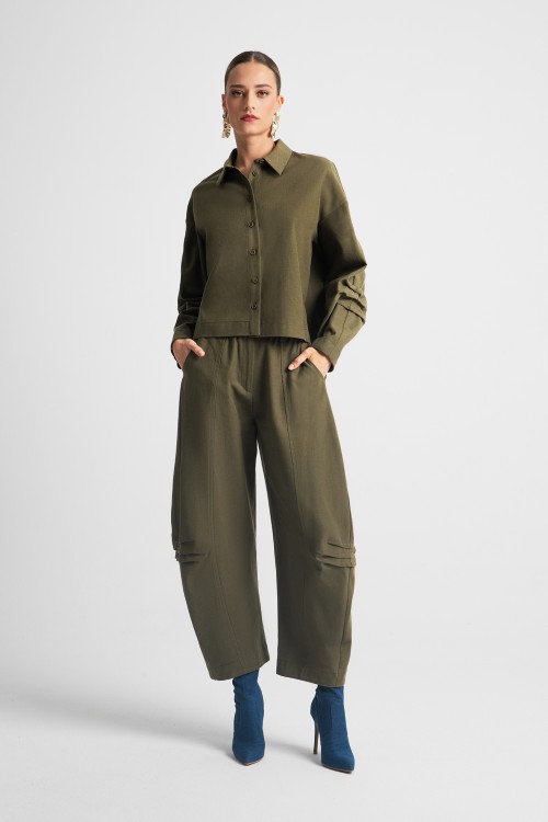 MOUTAKI WOMAN CROPPED SHIRT OLIVE GREEN 25.09.111