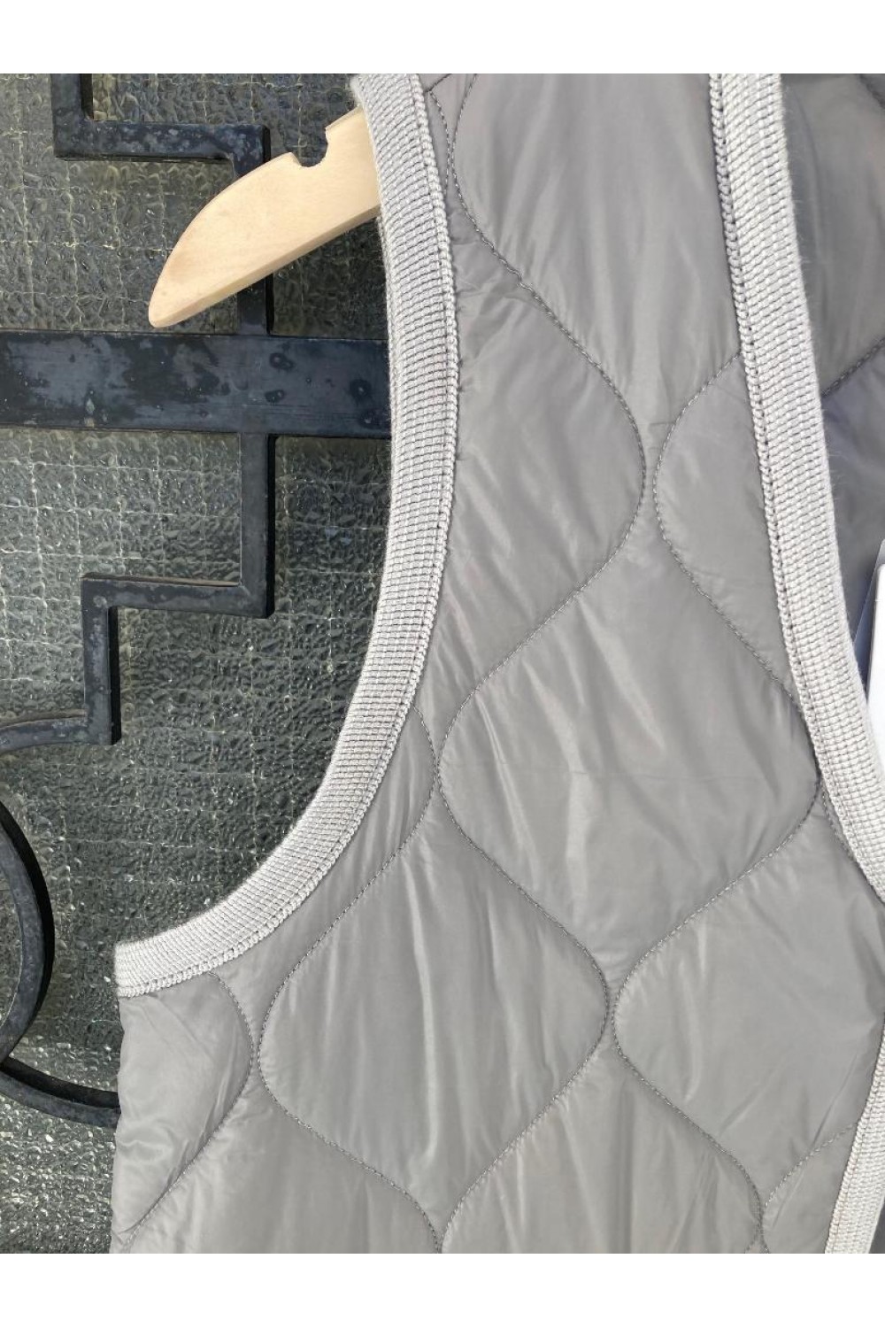 MOUTAKI WOMAN PUFFER VEST GRAY 25.06.128 