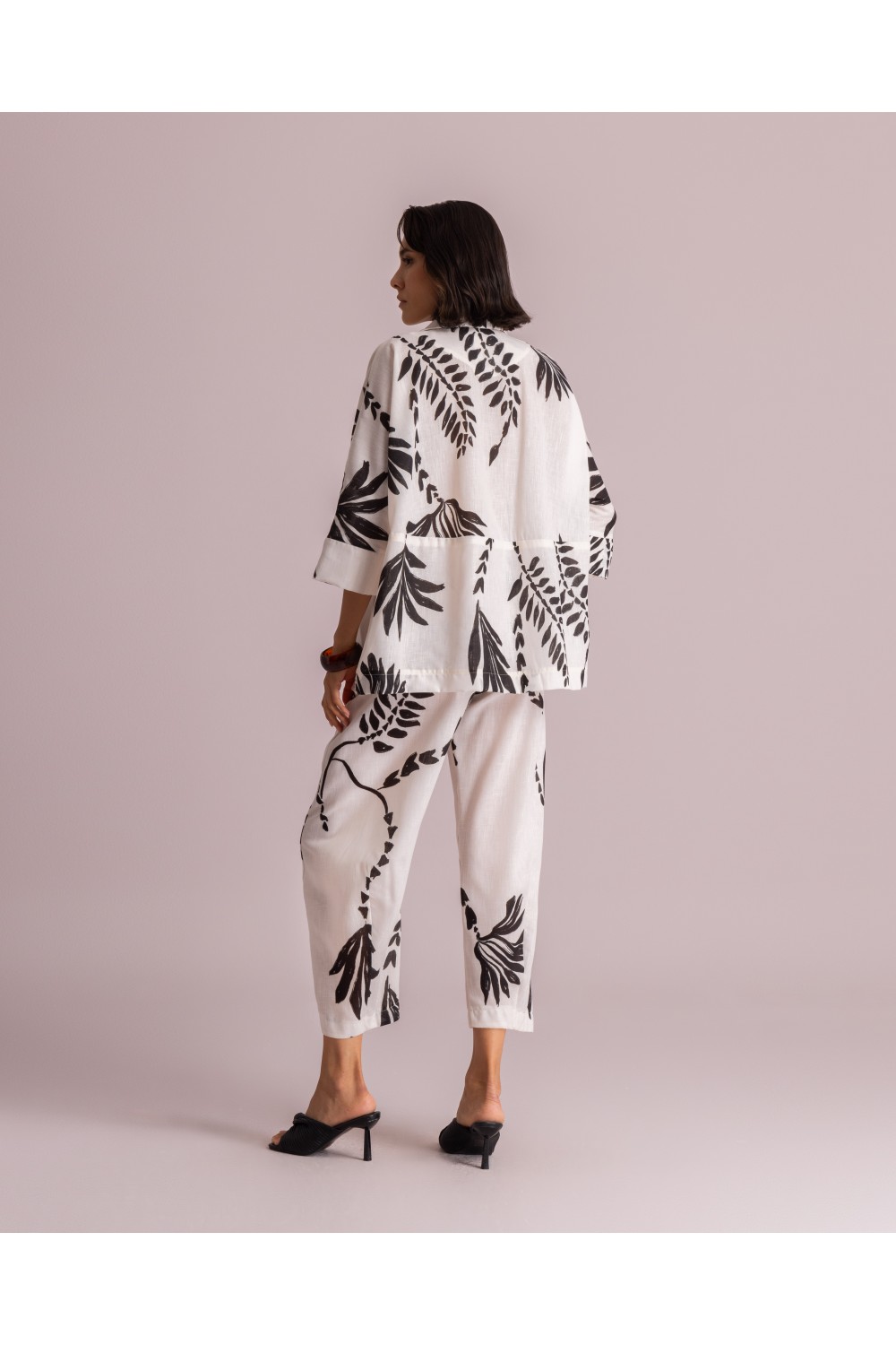 MOUTAKI WOMAN SHIRT BLACK-WHITE 26.06.08