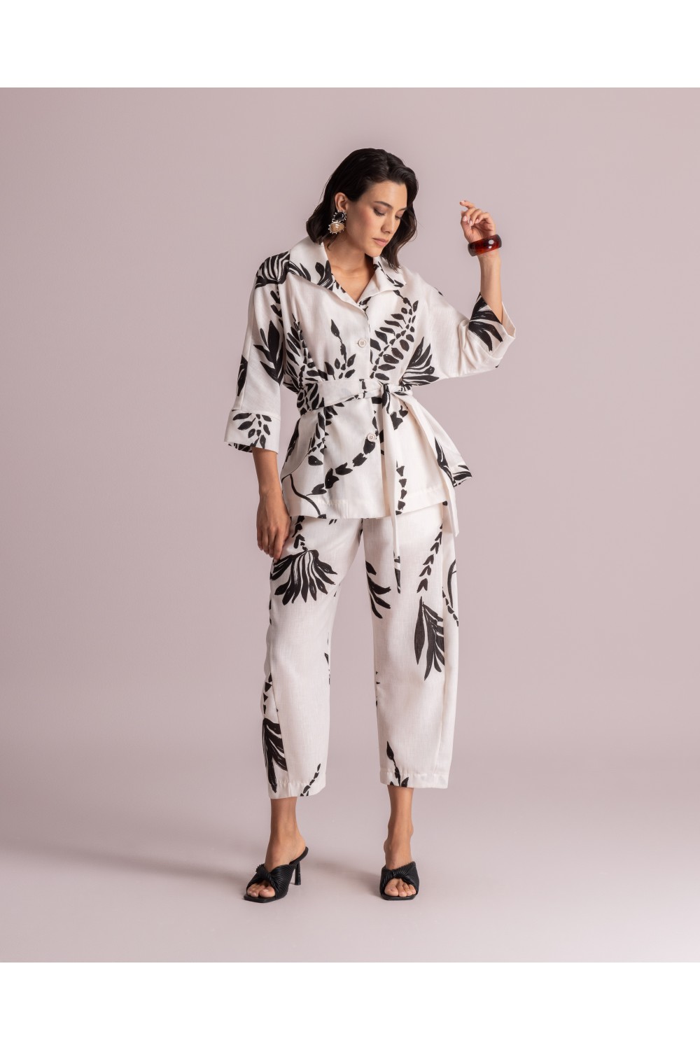 MOUTAKI WOMAN SHIRT BLACK-WHITE 26.06.08