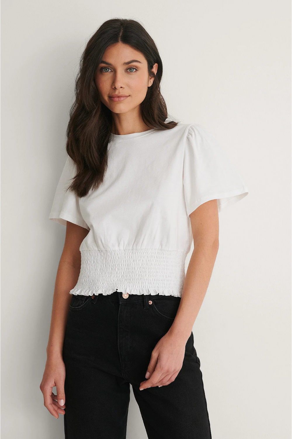 NA-KD SMOCKED T-SHIRT WHITE 1100-003732  