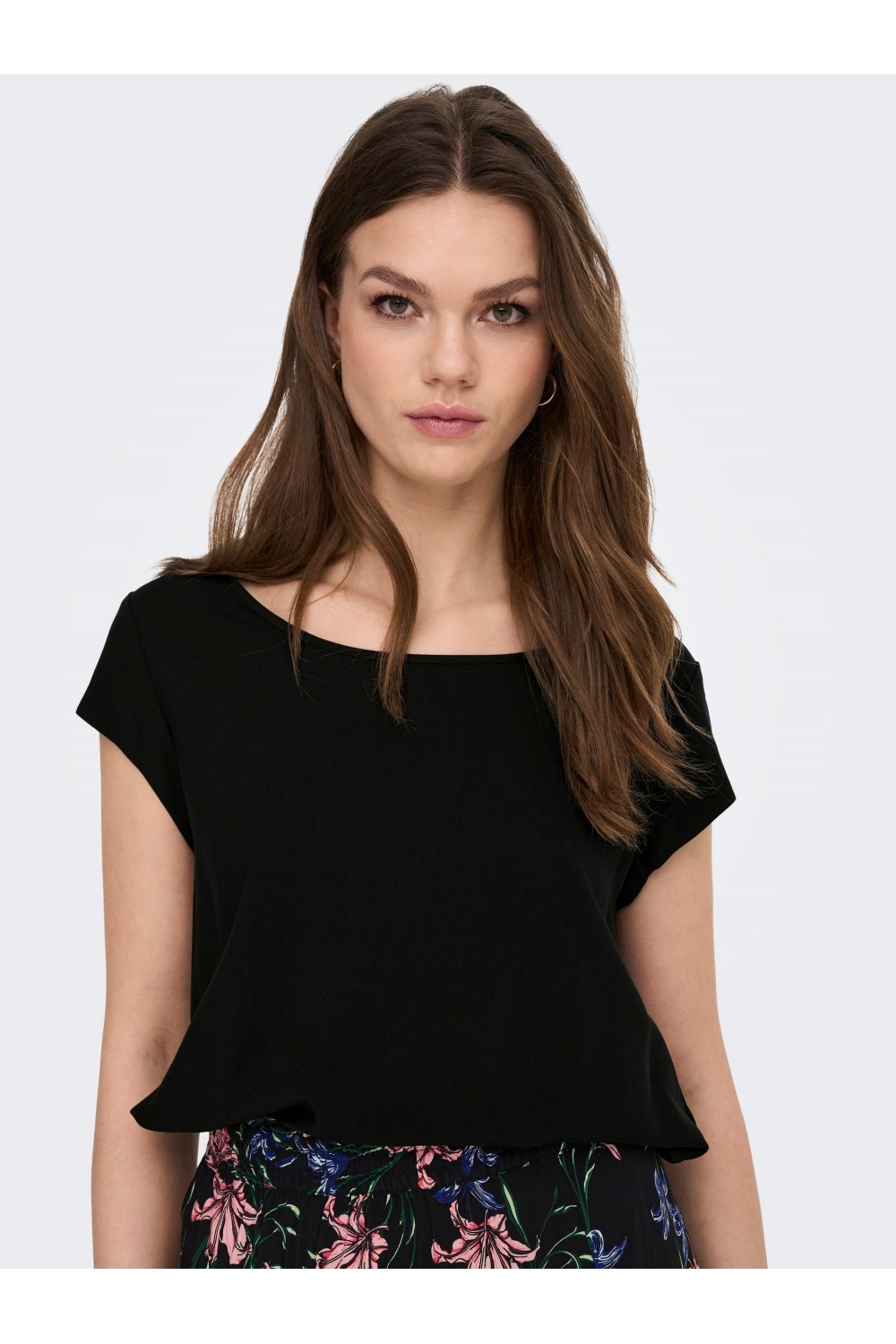 ONLY NOVA LIFE S/S TOP SOLID BLACK 15222173