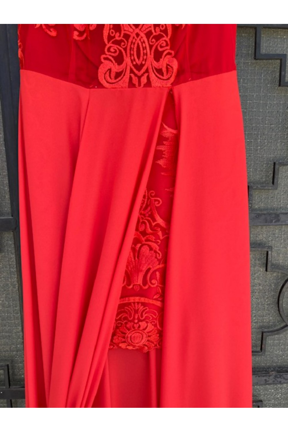 VLASSI HOLEVA DRESS RED BE249