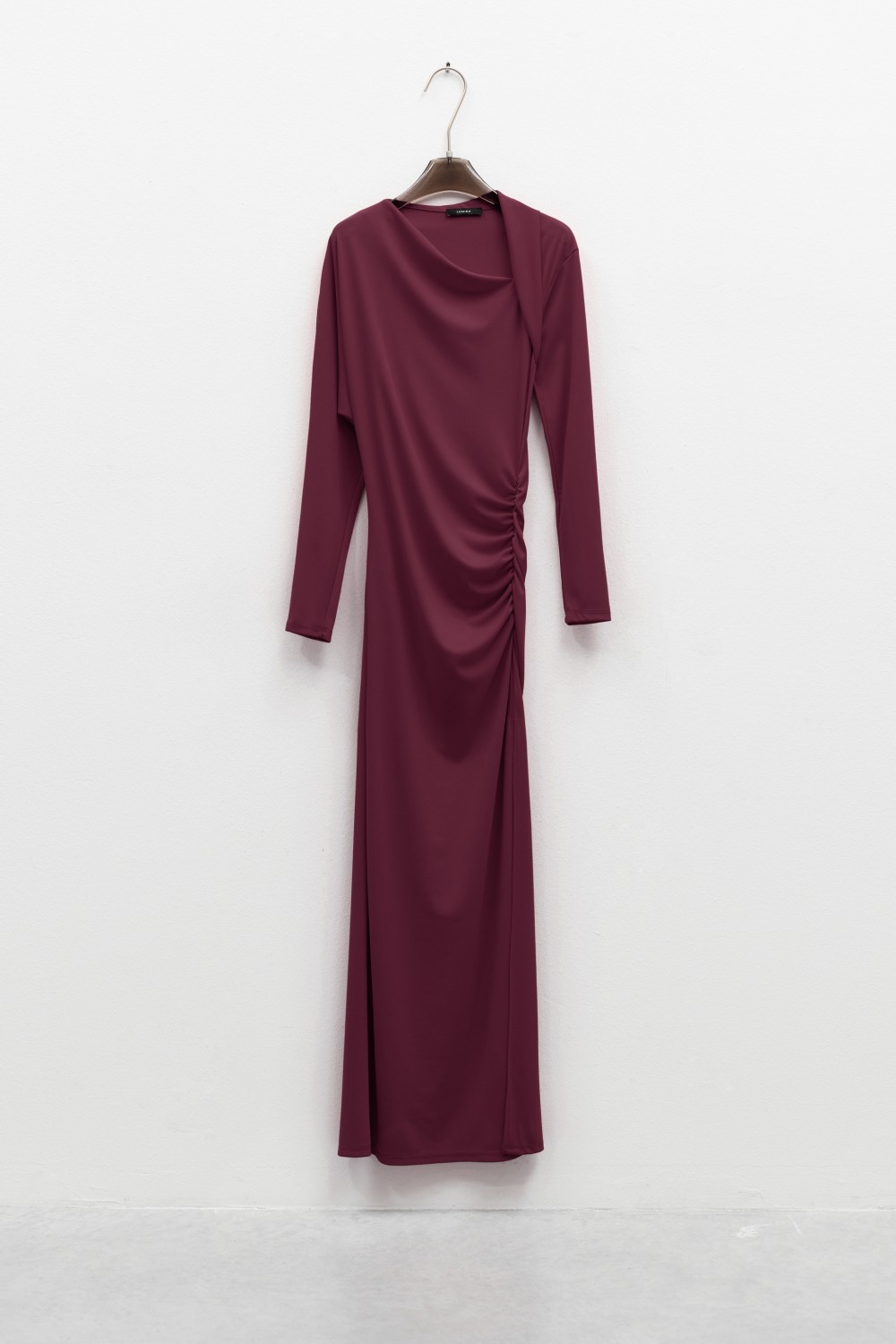 LUMINA DRESS LONG WITH RUFFLES BORDEAUX LD2126