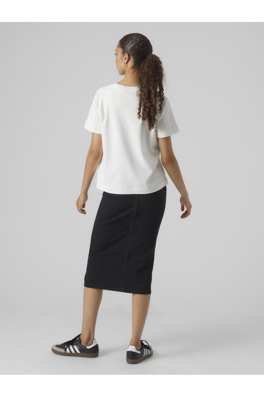 VERO MODA NAIMA SS O-NECK T-SHIRT NOOS SNOW WHITE 10294544