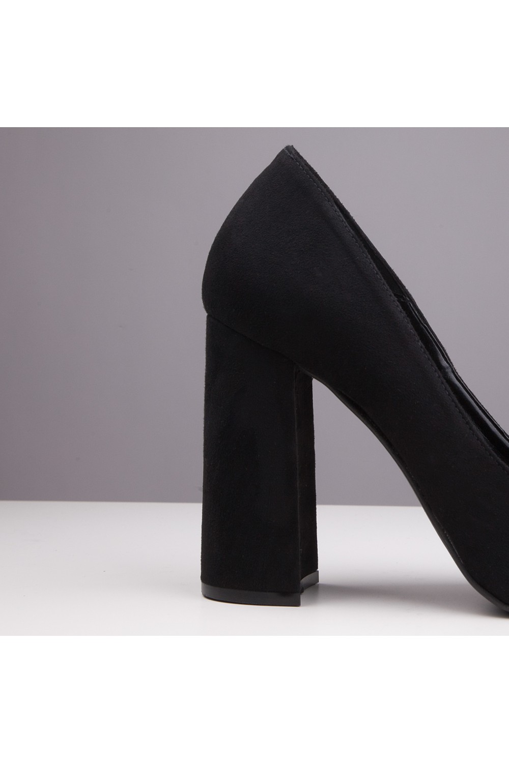 ALEXANDRA PAGGIOTI PUMPS BLACK