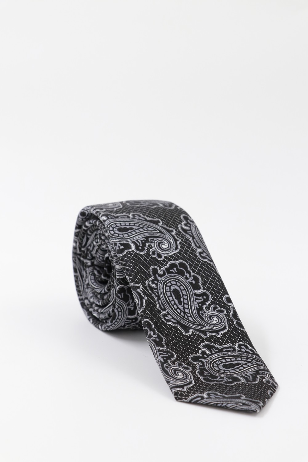 ΑΝΔΡΙΚΗ ΓΡΑΒΑΤΑ ΜΑYΡΗ ΜΕ ΓΚΡΙ ΛΑΧΟΥΡΙ T11