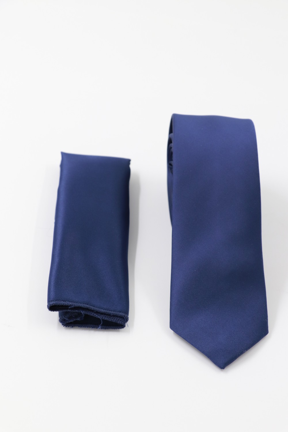 ΑΝΔΡΙΚΗ ΓΡΑΒΑΤΑ ΣΑΤΕΝ ΜΕ ΜΑΝΤΗΛΑΚΙ ΜΠΛΕ T18